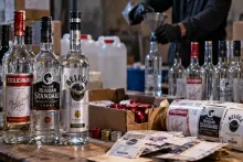 Bakıda doldurulan “rus araqları” – TƏHLÜKƏSİ  və cəzası nədir?