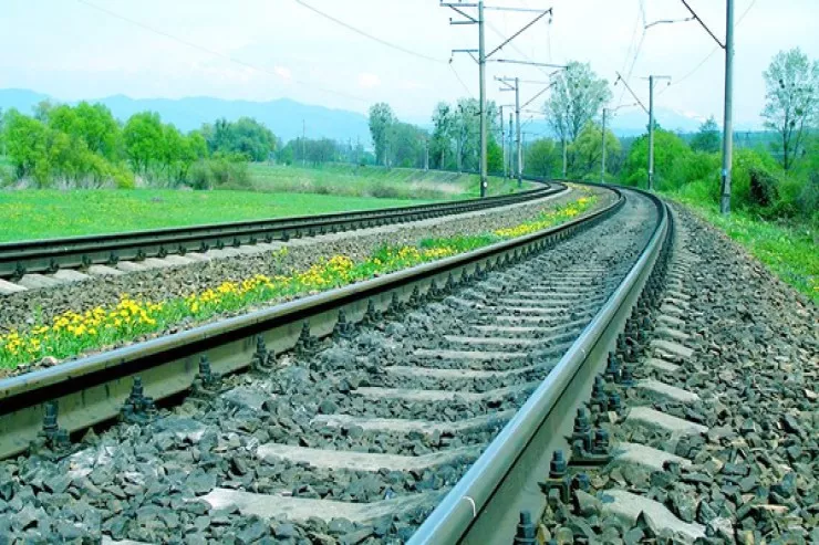 Dünyanın  ən maraqlı   5  dəmir yolu  