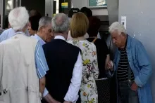 Avropalılar neçə il  pensiya   alırlar?