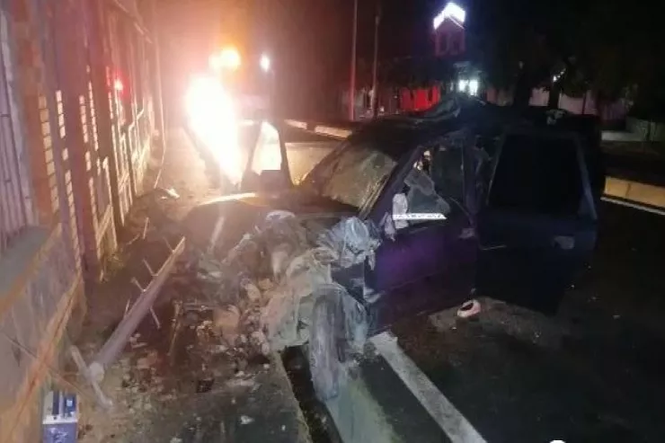 Qaxda "prava"sız sürücü  qəza törətdi: 1 ölü, 4 yaralı var - HADİSƏ ANI 