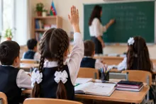 Uşaq dərsə getmirsə, valideyn cərimələnəcək – ARAŞDIRMA 