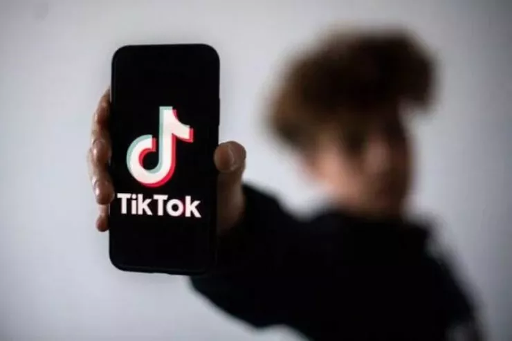 "Tiktok"da məktəbə hücum  edəcəklərini deyən şagirdlər həbs olundu 