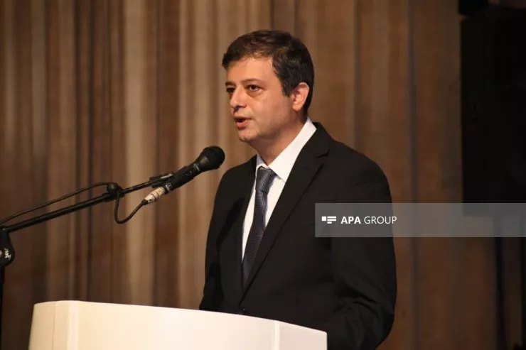 Vüqar Zifəroğlu Mətbuat Şurasının sədri seçildi 