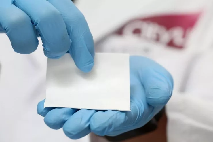 Yeni material elektron cihazları  enerji sərf etmədən soyuda bilər