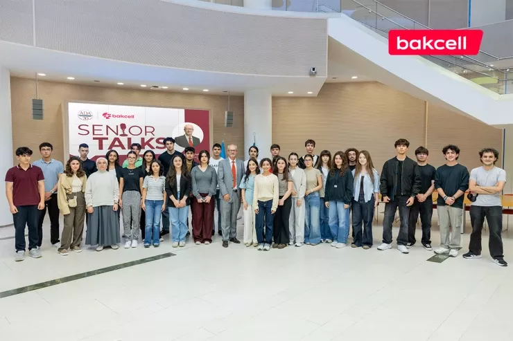 "Bakcell"in baş icraçı direktoru ADA Universitetinin tələbələri ilə görüşüb
