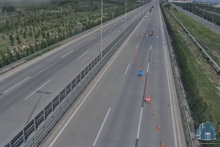 Sürücülərin NƏZƏRİNƏ:   Bakının ən sürətli yolunda  2 zolaq bağlıdır - VİDEO 