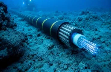 İran dünyanı təhdid etdi: İnternet kabellərini kəsərəm