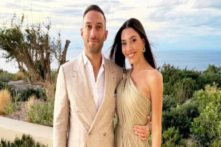Pelin Uluksar sevgilisindən ayrıldığını  açıqladı