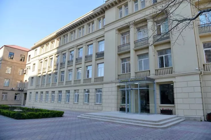 Elm və Təhsil Nazirliyindən iranlı nazirə SƏRT CAVAB 