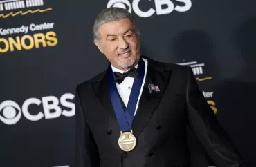 Stallone Şvartseneggerlə 20 illik düşmənçiliyindən danışdı