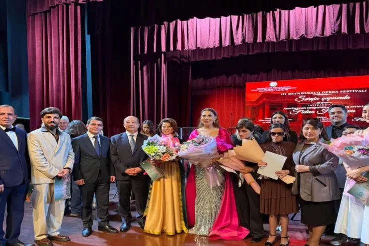 Fidan Hacıyeva Naxçıvanda konsert verdi - VİDEO  + FOTOLENT 