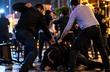 Bir yumruq ölümlə bitir: Dava deyib keçməyin...