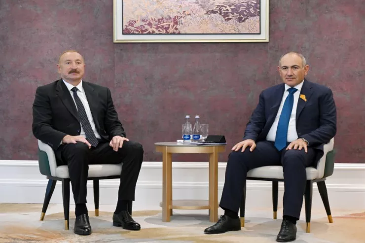 İlham Əliyev və Nikol Paşinyanın Bişkek görüşü dünya mediasının diqqətində – Əsas vurğular nələr olub? 