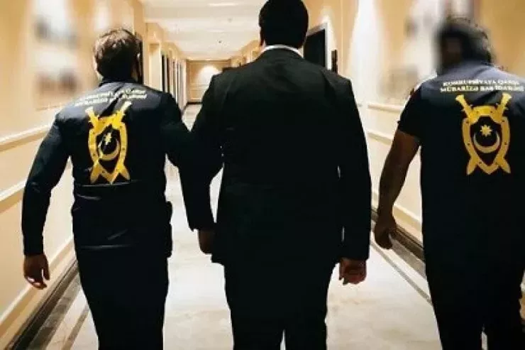 Rüşvətə görə tutulan 4 məmura HÖKM OXUNDU 