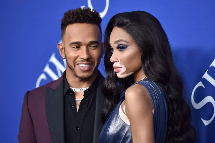 Lyuis Hamiltonun qəlbini  kim qırıb: Şerzinger, Hadid, Rihanna və digərləri