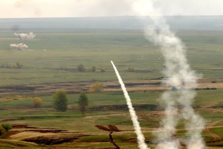 NATO Azərbaycanın 6 il əvvəl işlətdiyi raketlərə  indi keçir