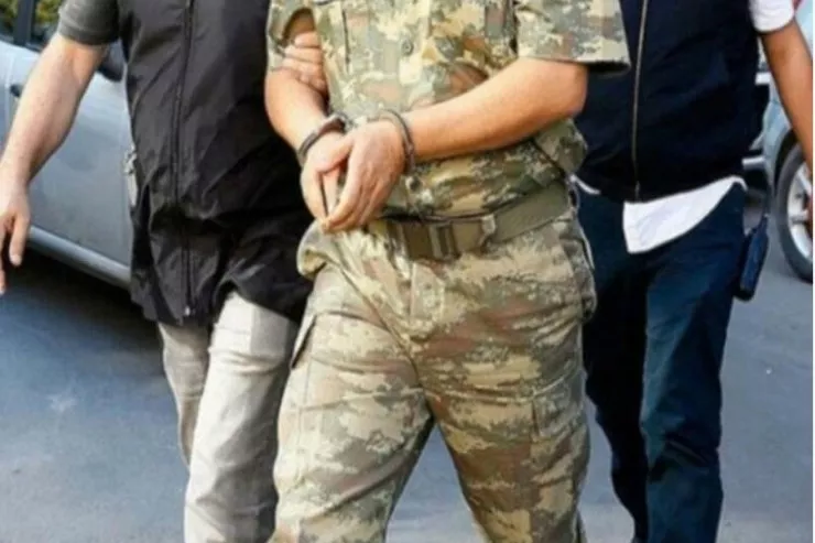 Hərbi Dəniz Qüvvələrinin bölmə rəisi  həbs olundu, sonra qərar dəyişdi 