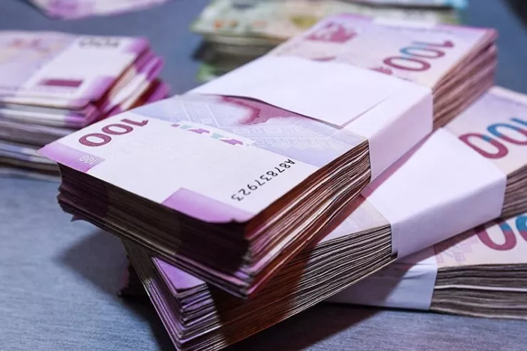 İşə düzəltmək adı ilə  dələduzluq edən TUTULDU