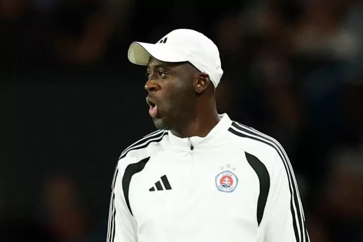 Yaya Ture Çempionlar Liqası tarixində ilk afrikalı  məşqçidir