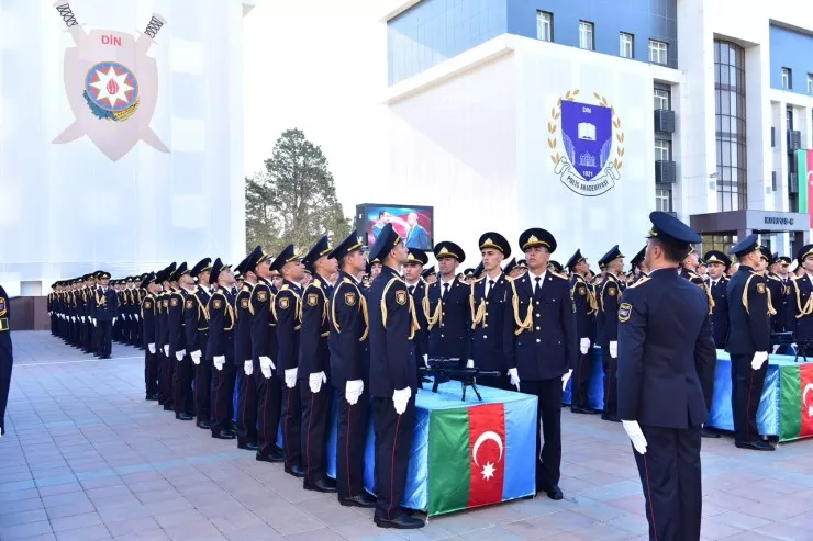 Gənc polislər AND İÇDİ 