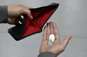 Daimi  pul çatışmazlığının  beyin üçün təhlükəsi sübut edildi