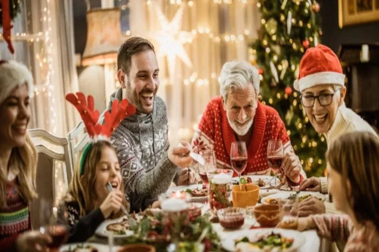 Həmişə masa arxasında eyni yerdə  oturursunuz? Xarakterinizdən xəbər verən VƏRDİŞ 