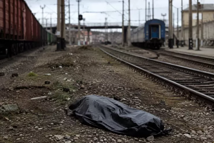 Lənkəranda dəmiryolu xəttinin  kənarından kişi meyiti  tapıldı