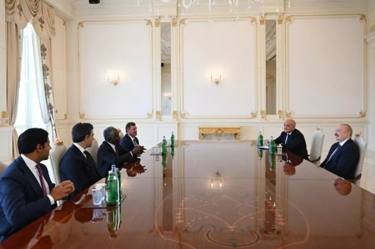 İlham Əliyev “Global Infrastructure Partners” şirkətinin rəhbərini qəbul etdi