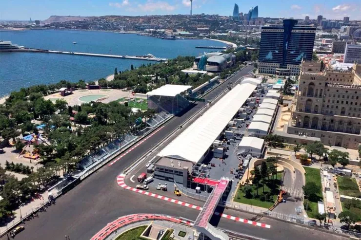 Bakıda Formula 1 keçdiyi küçələrdə nəqliyyatın hərəkəti bərpa olundu