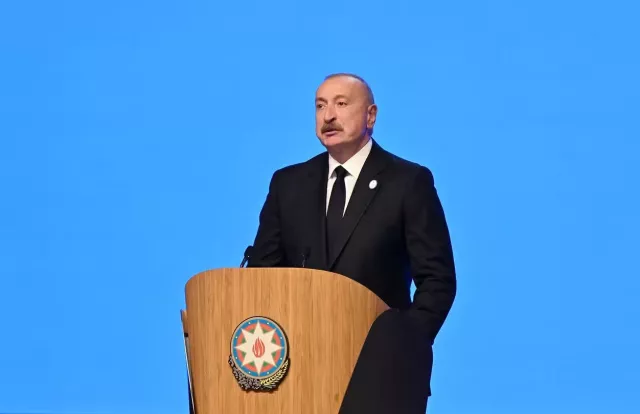 Prezident maaş və pensiyaların artırılacağını açıqladı