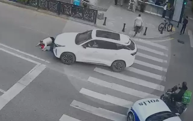 Bakıda cip ana və oğlunun üstündən keçdi